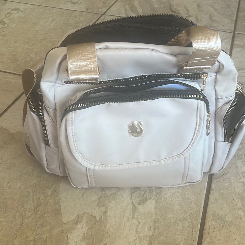Gloria Vanderbilt Bag